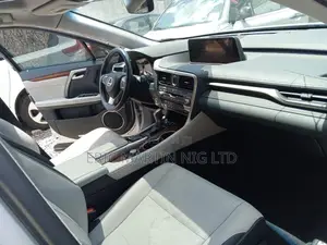 Toyota Lexcen 2018 Silver
