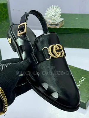 Photo - Men's Gucci Leather Vintage Sandals