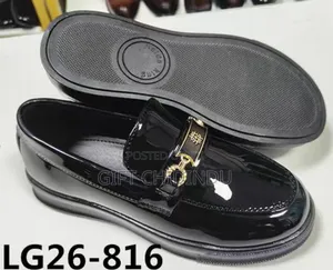 Photo - New Quality Unisex Shoes
