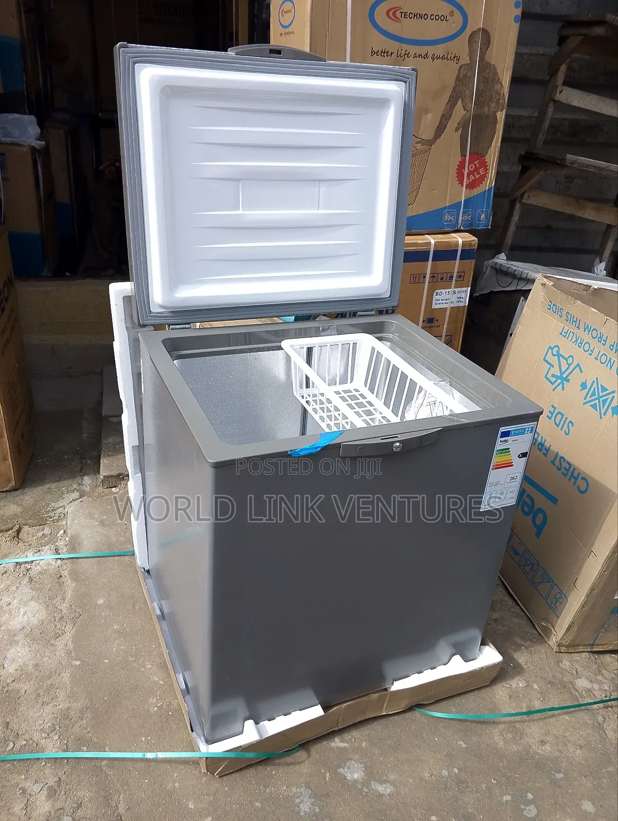 Beko Superior Chest Freezer