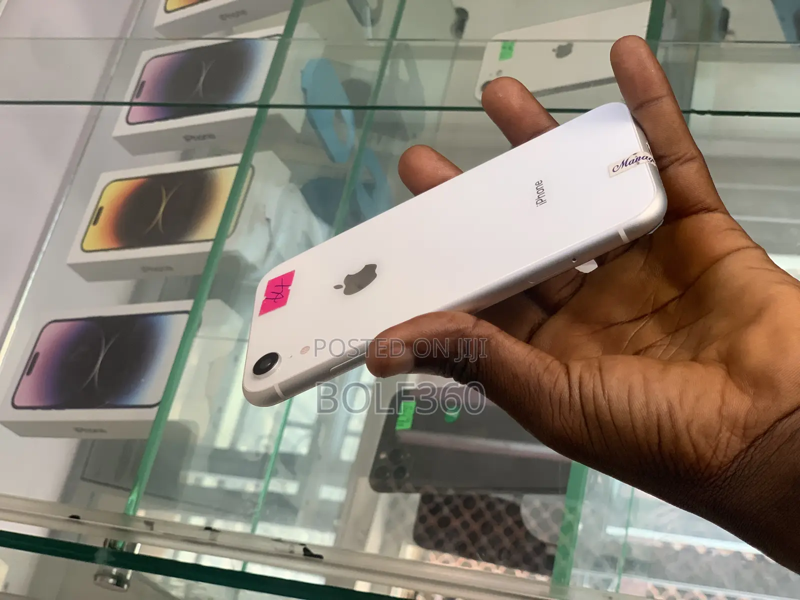 Apple iPhone XR 64 GB White