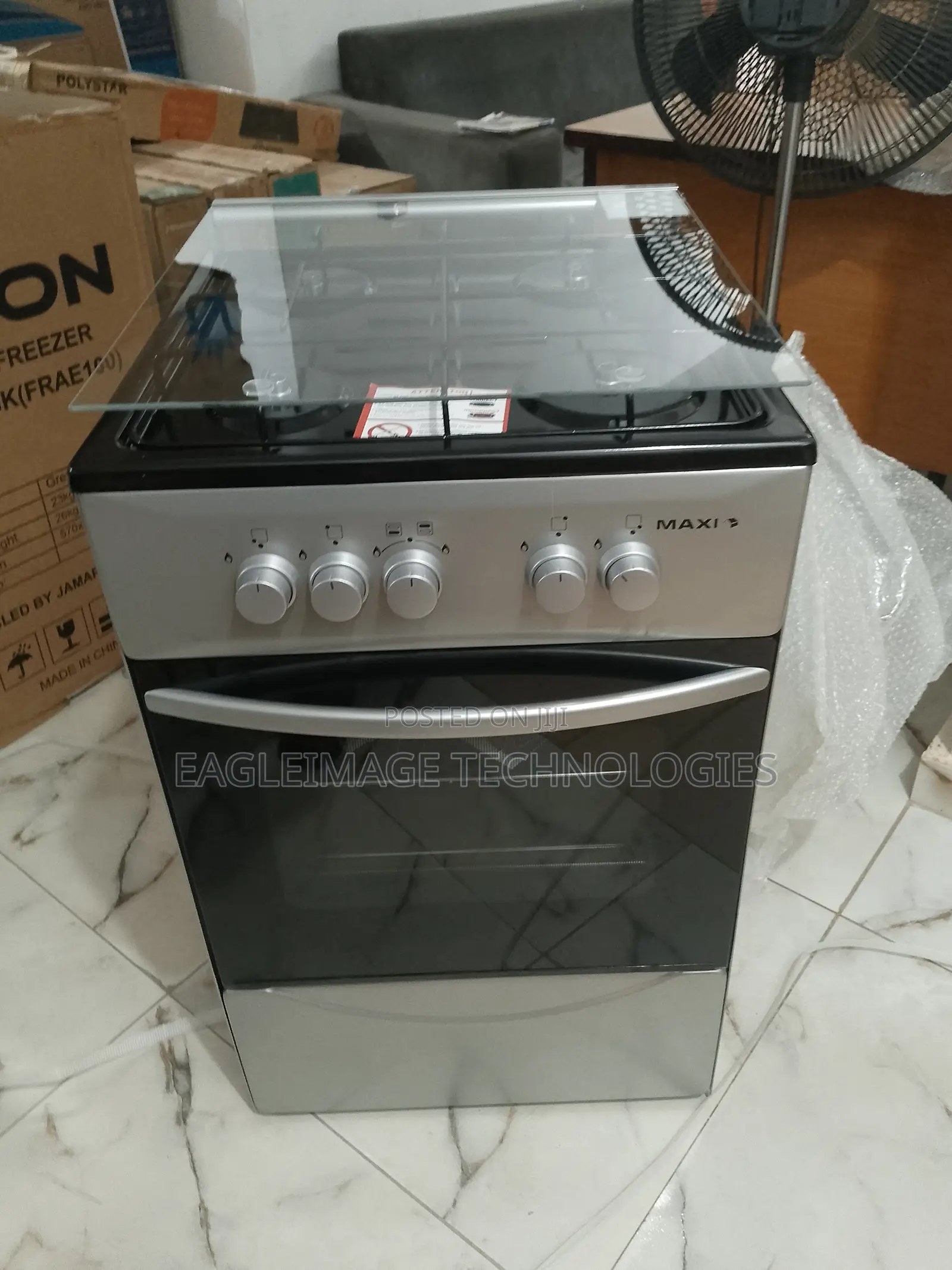 Sosphisticated Maxi 50by50 4 Burner Gas Cooker