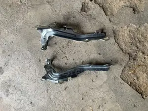 Bonnet Inches Venza 2015
