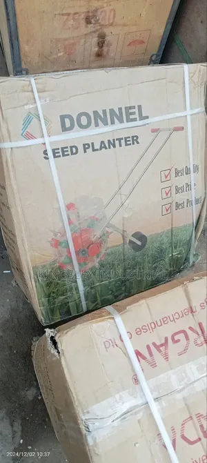 Seed Planter Manual Plastic Type