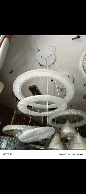 Dropping Chandelier White Body