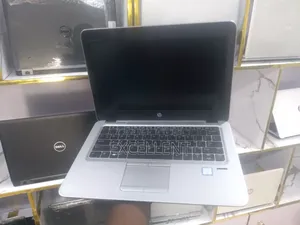 Laptop HP EliteBook 820 G4 8GB Intel Core i7 SSD 256GB
