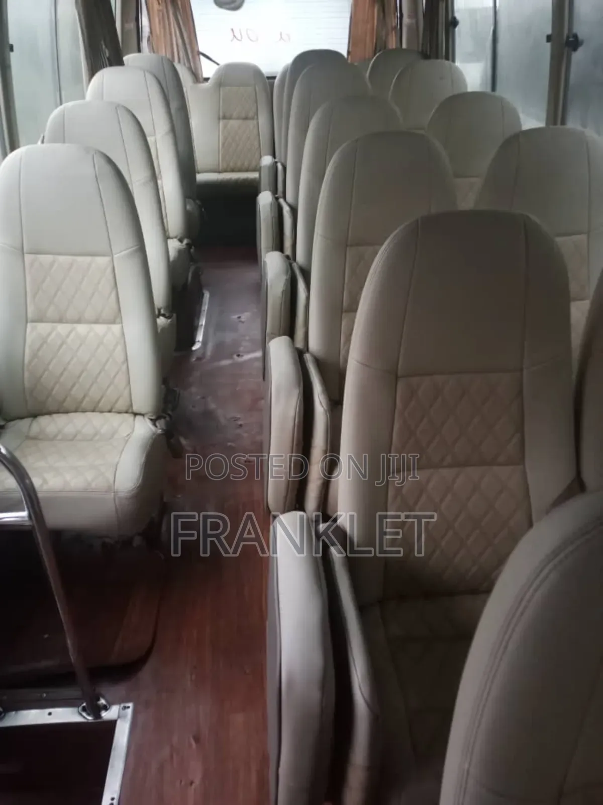 Toyota Coaster 2014 Gold