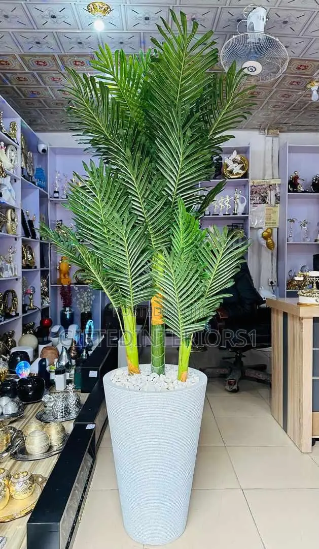 Artificial Plants and Quality Pot