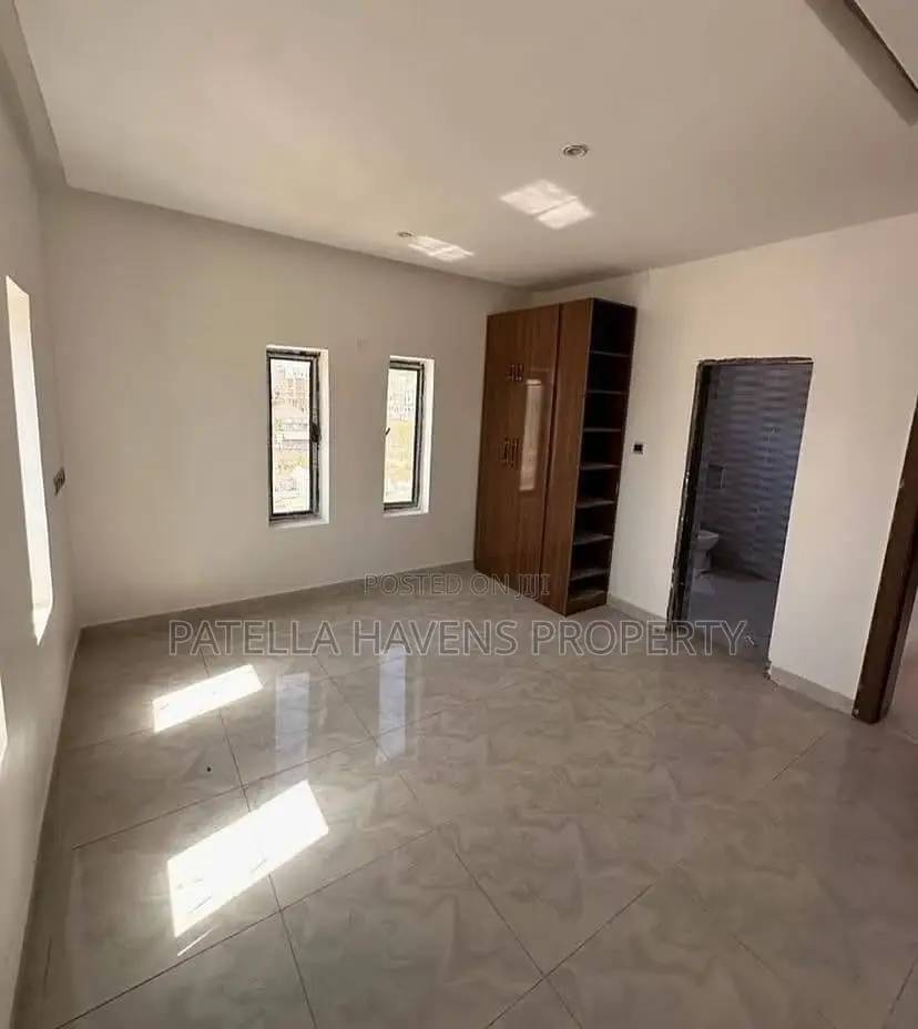 3 Bedroom Blocks Of Flat