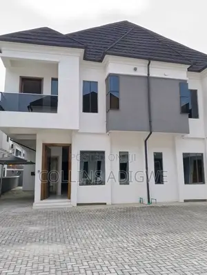 4bdrm Duplex in Vgc for sale