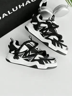 Original Unisex Chunky Sole “Double Lace”Snearkers