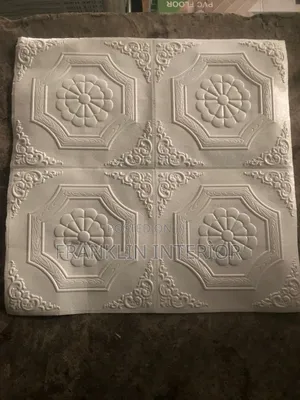 Neatly Design White Wallpaper.