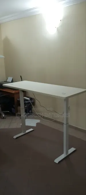Supper Class Electric Table