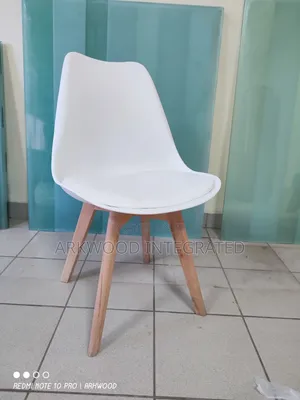 Dining /Coffee Chair