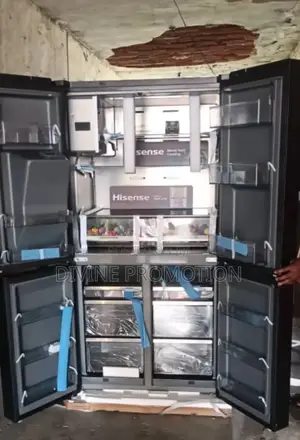 Hisense Side by Side Refrigerator With Screen, Ice Crusher.