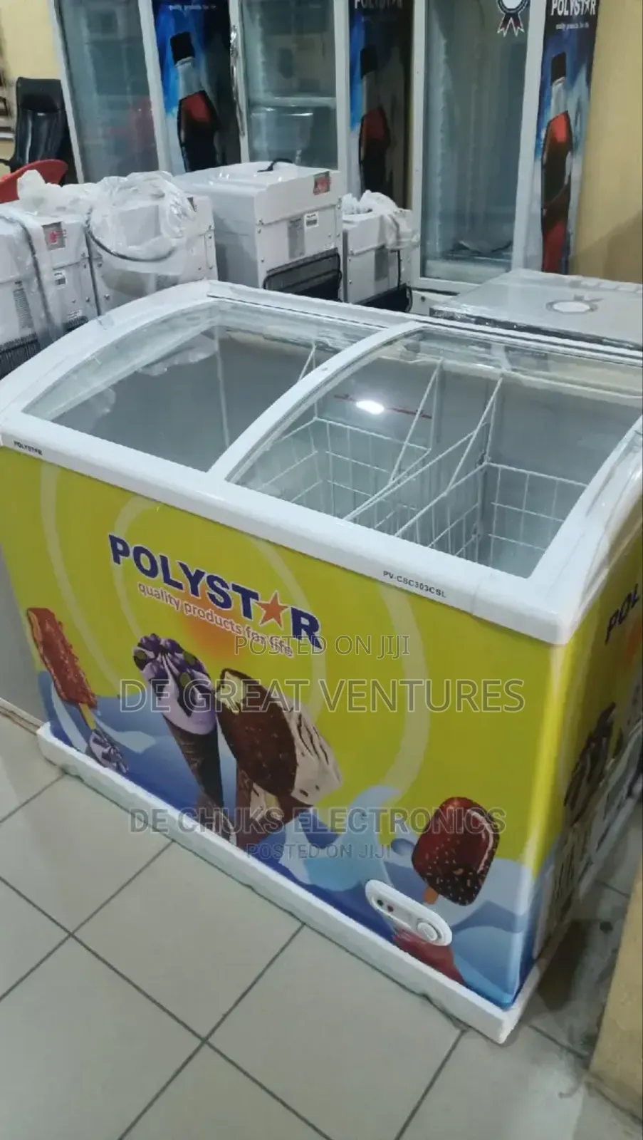 Brand New Polyester 310L Showcase Chest Freezer>>External>>