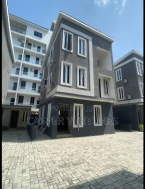 5bdrm Duplex in Phase 1 for rent