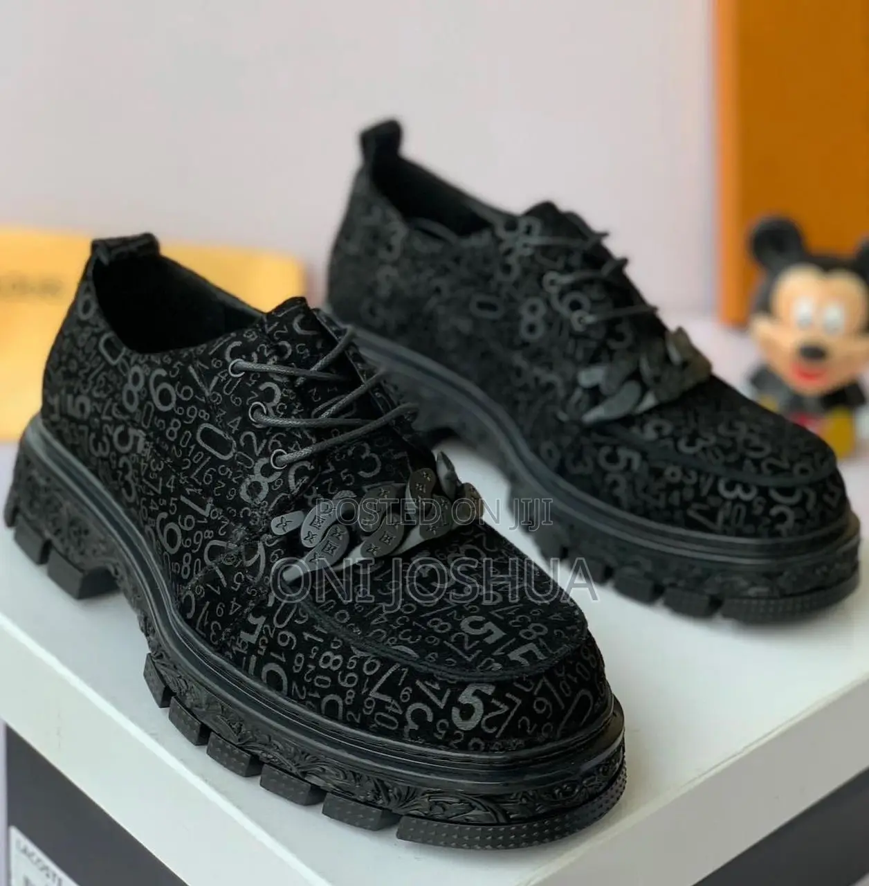 Louis Vuitton Sneakers