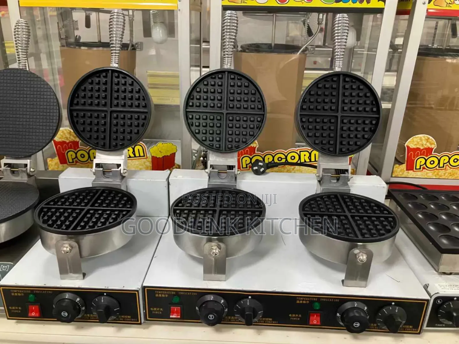 Waffle Maker Machine