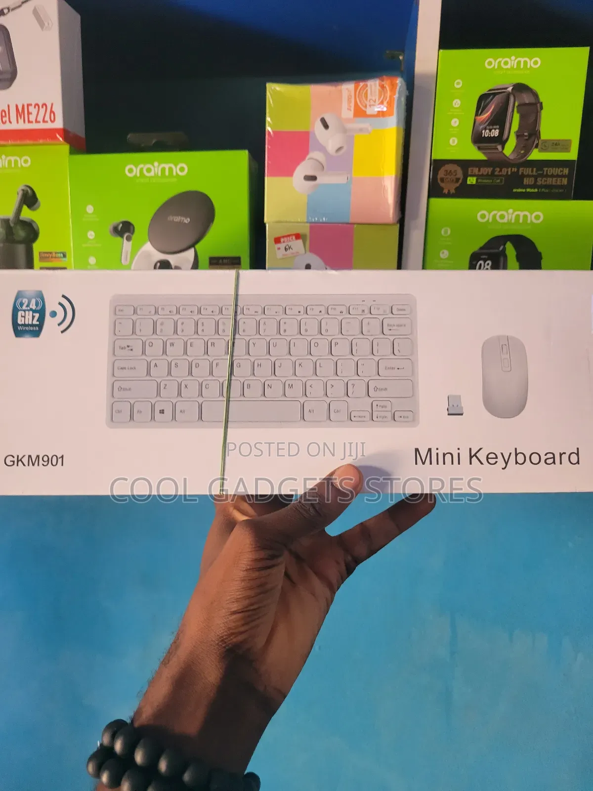 Gkm901 Mini Wireless Keyboard + Mouse