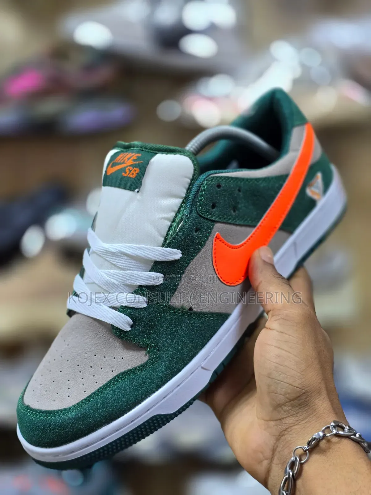 Nike Air Force One Venom