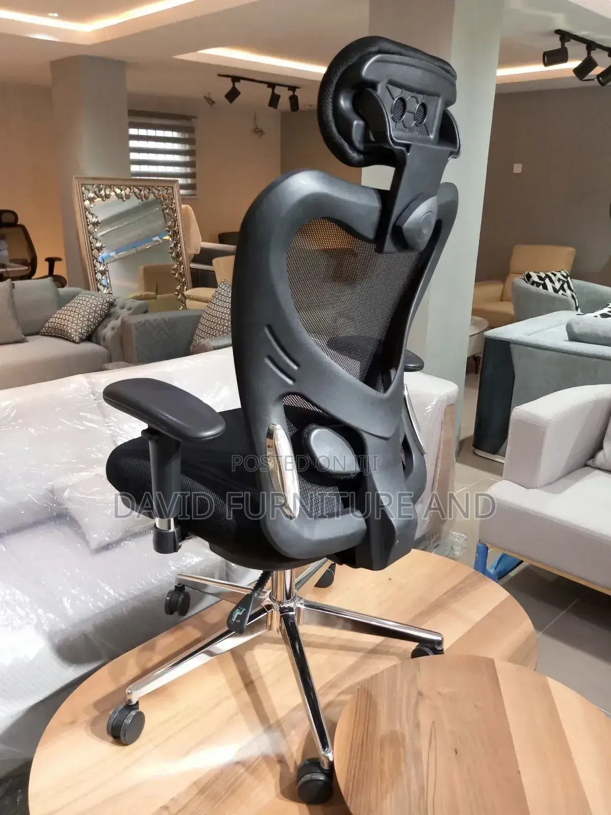 Black Office Seat