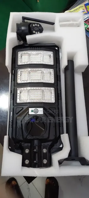 450watt Ai Solar Camera + Lighting
