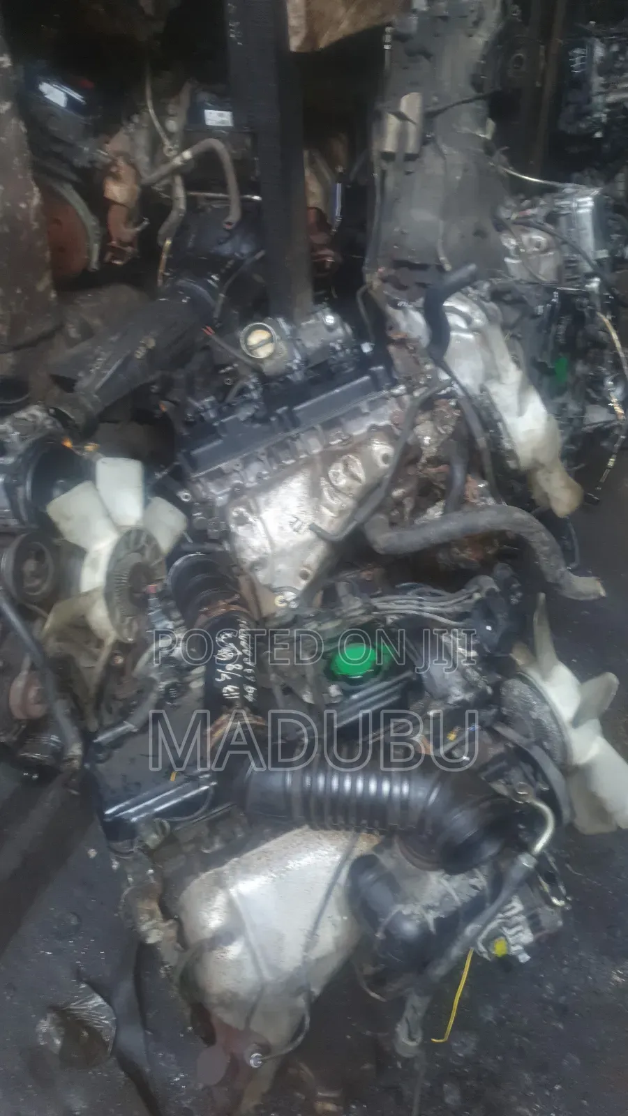Mitsubishi L200 Engine