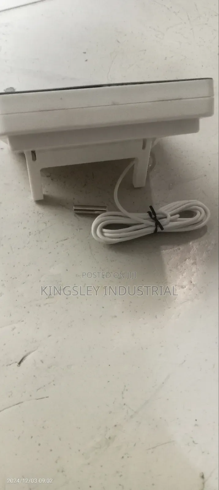 Digital Temperature Meter