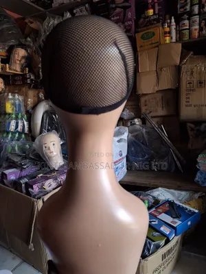 With Shoulder Dommy