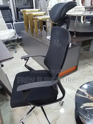 Executive Office Chair With Headrest
