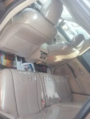 Toyota Venza 2015 Gold
