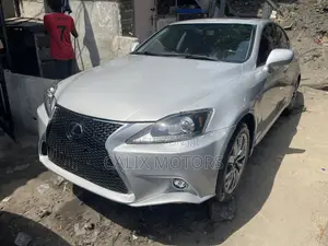 Lexus IS 2010 White