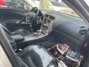 Lexus IS 2010 Silver