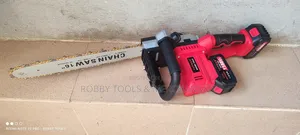 Battery Chain Saw 16" With 4 Batteries