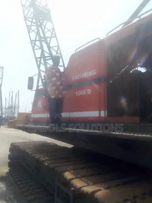 100 Tons Crawler Crane