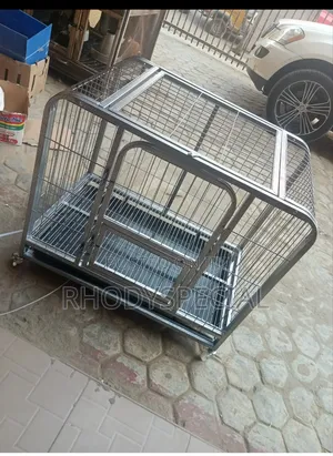 Curved Edge Heavy Metal Cage With Tyres 95*65*80cm