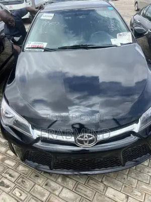 Toyota Camry 2016 Black