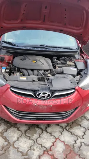 Hyundai Elantra 2011 Red