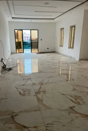 5bdrm Duplex in Lekki Phase 1 Right for sale