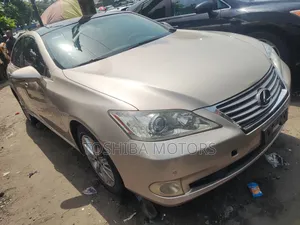 Lexus ES 350 2011 Gold