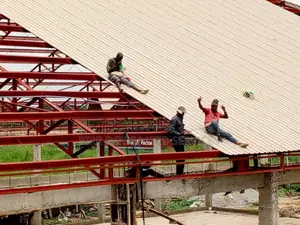Steel Roofing, Trusses, Light Guage Aluminium Roof