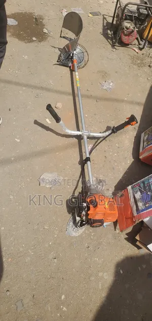 2 Stroke Mini Cereal /Rice Harvester