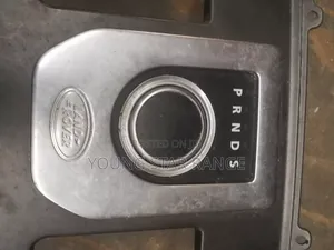 Land Rover Range Rover Giar Sleto