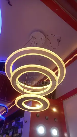 3 Ring Luxury Chandelier in Legos