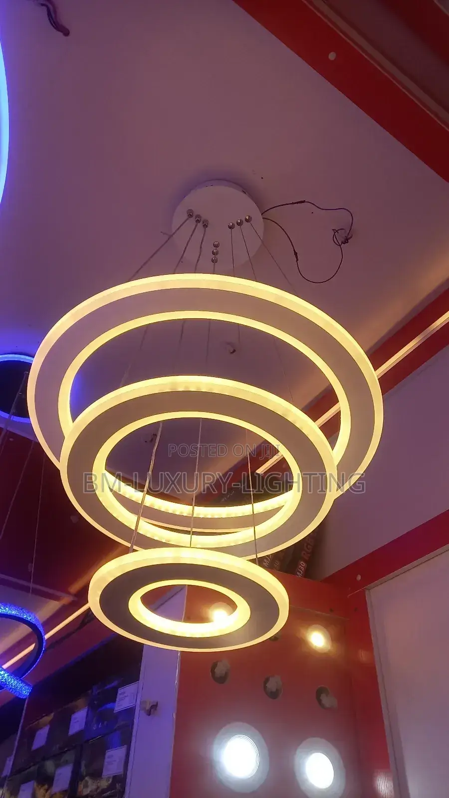 3 Ring Luxury Chandelier in Legos