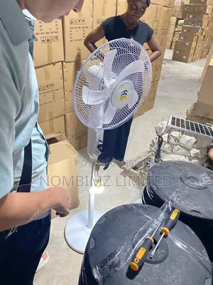 Solar Standing Fan 16inch With Solar Panel,