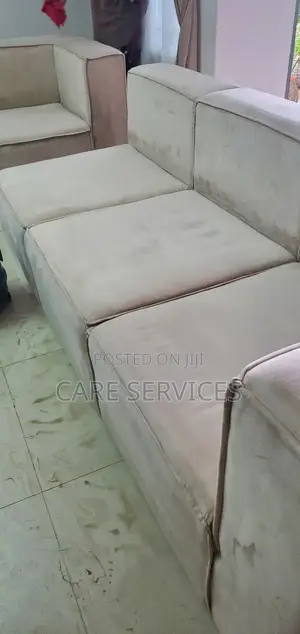 Sofa Cleaning and Extraction