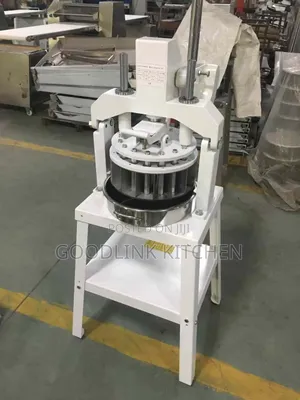 Manual Dough Divider