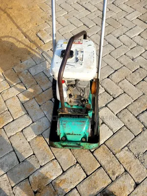 Plate Compacting Machine and Jack Hammer for Rental